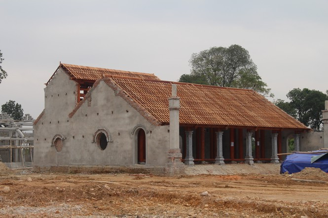 Kỷ luật 4 cán bộ để chùa không phép xây dựng xâm lấn di tích ảnh 1