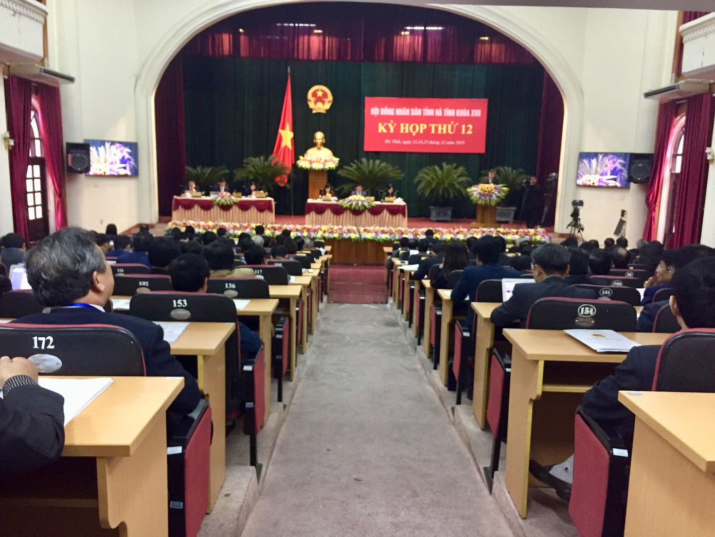 Chất vấn nóng việc Hà Tĩnh có hơn 35.000 lao động 'chui' tại nước ngoài ảnh 2