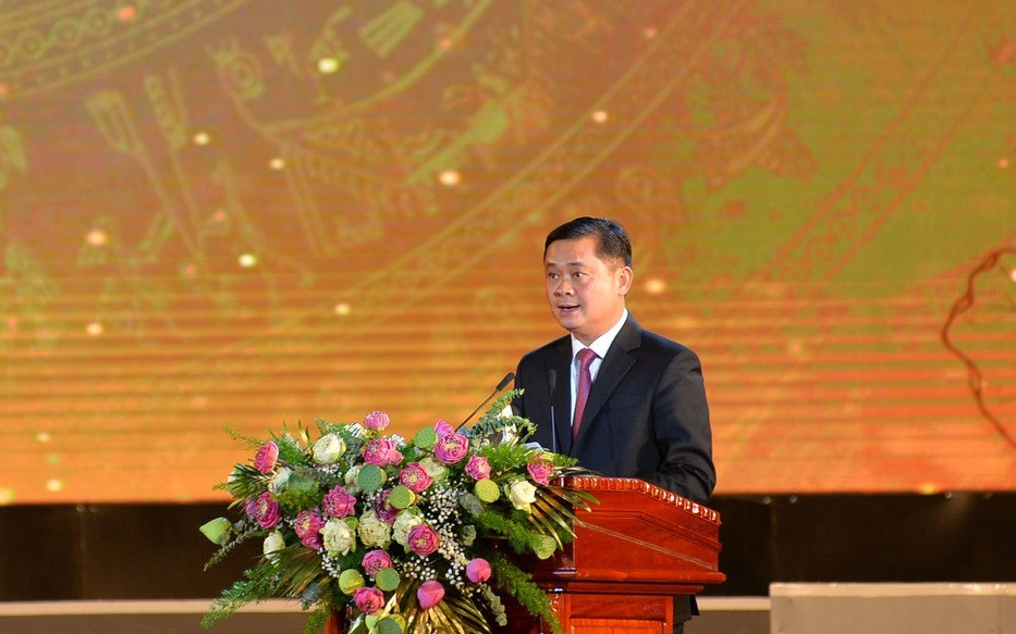 Chủ tịch Quốc hội: Truyền thống lịch sử văn hóa xứ Nghệ sẽ tạo Kỳ tích sông Lam ảnh 2