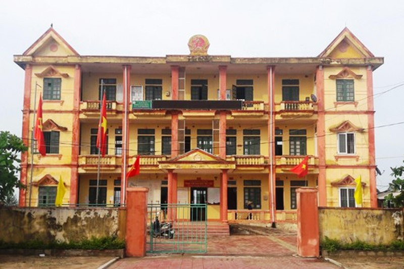 Chủ tịch hội nông dân xã bị cách chức vì sử dụng bằng không hợp pháp ảnh 1