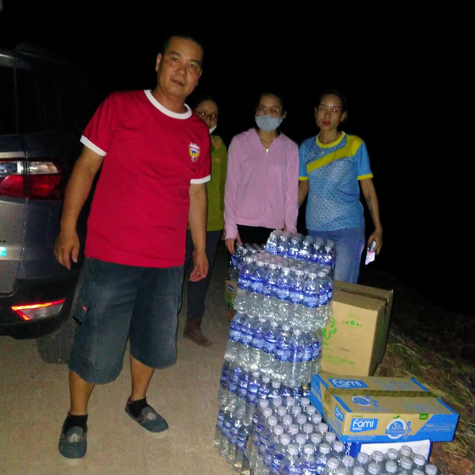 Hàng nghìn người trắng đêm dập lửa cứu rừng Nghệ An, Hà Tĩnh ảnh 8