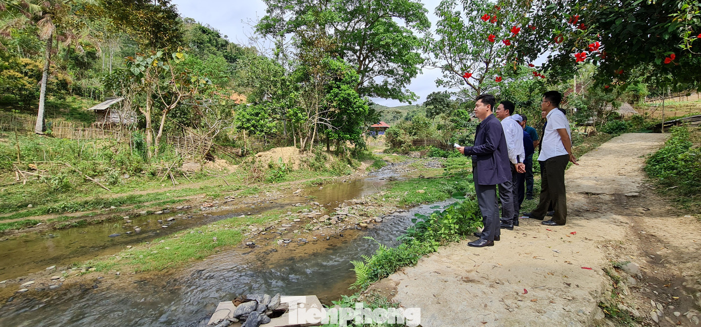 Bí thư Nghệ An: 'Ủng hộ quyên góp xây cầu dân sinh vượt lũ' ảnh 2