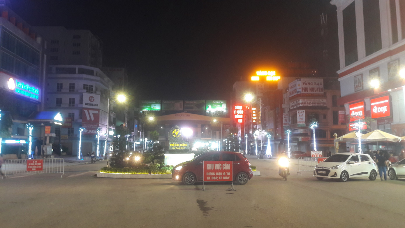 TP Vinh 'hồi sinh' phố đêm Cao Thắng ảnh 3