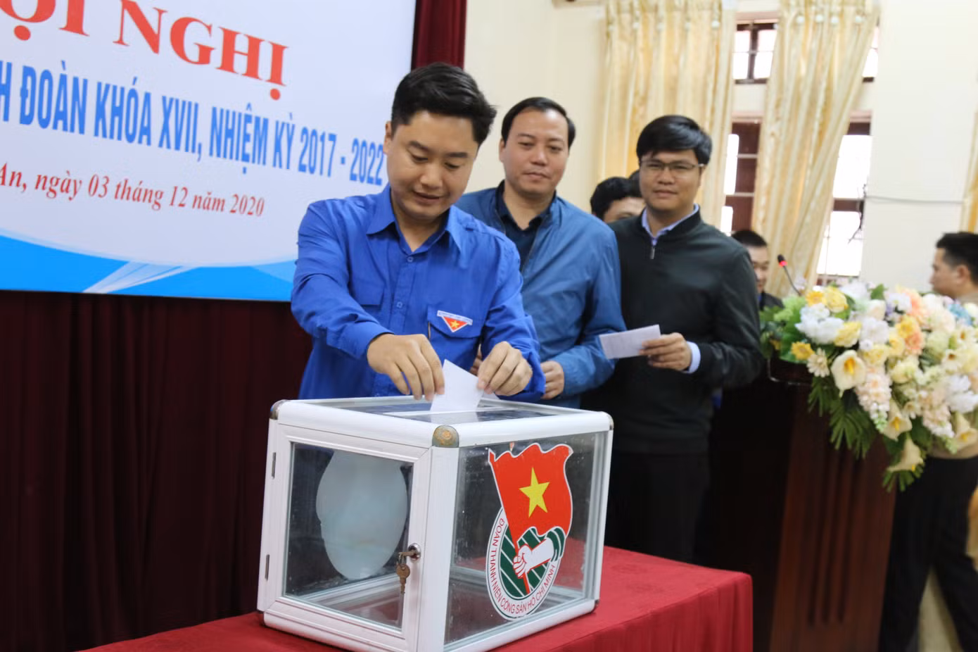 Anh Lê Văn Lương giữ chức Bí thư Tỉnh đoàn Nghệ An ảnh 1