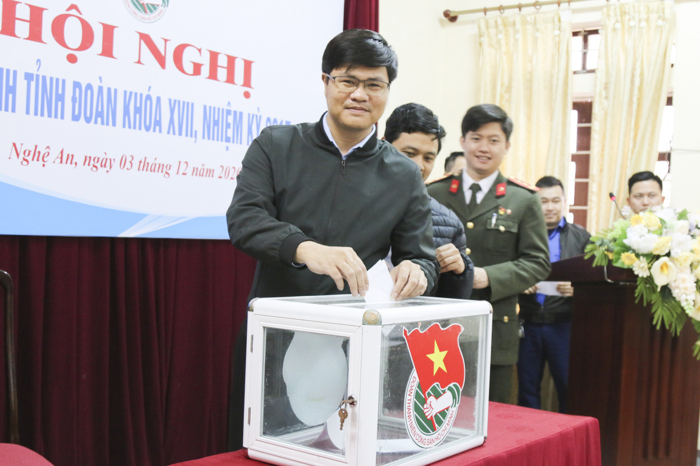 Anh Lê Văn Lương giữ chức Bí thư Tỉnh đoàn Nghệ An ảnh 2