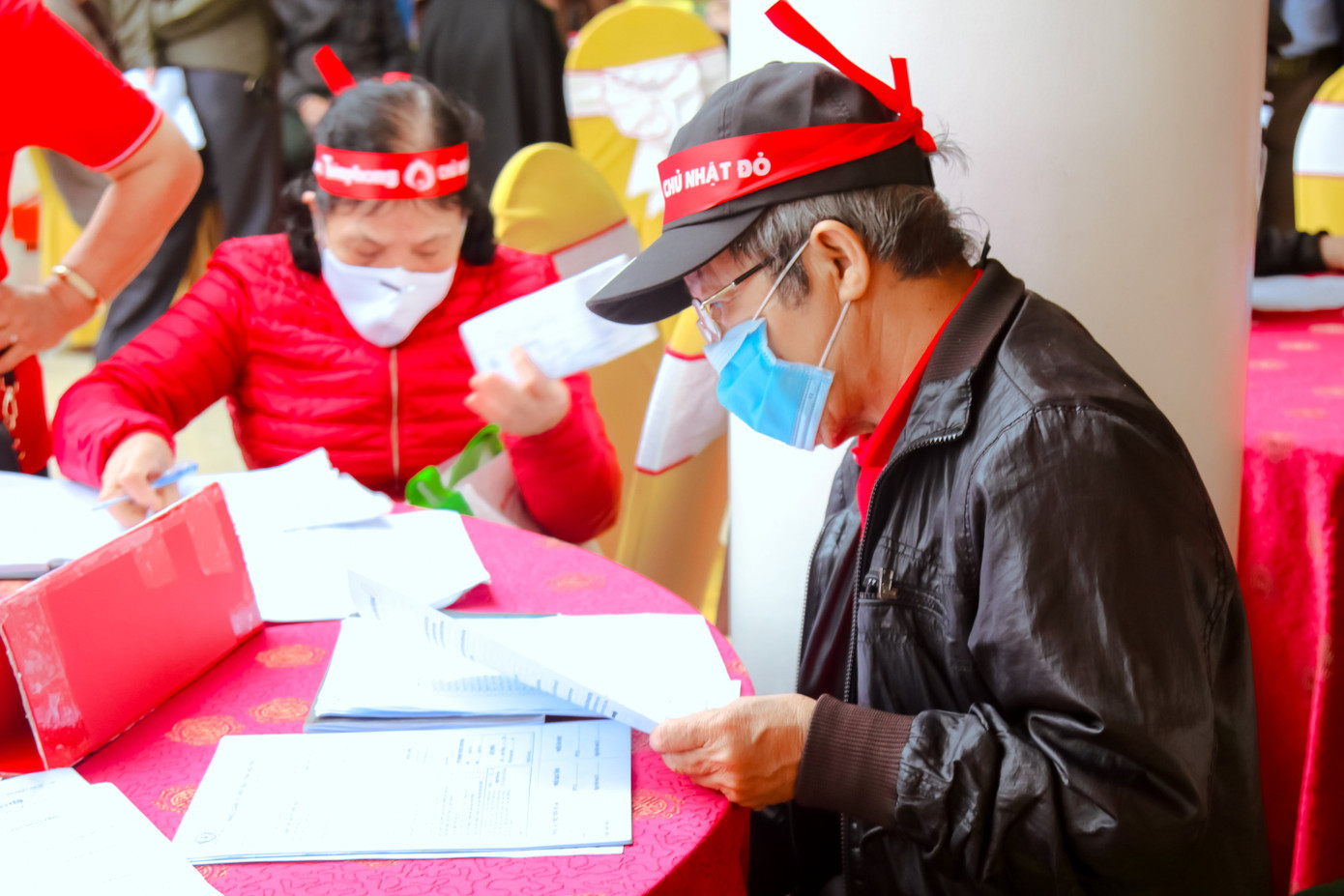 Ấm áp Chủ nhật đỏ tại Nghệ An ảnh 8