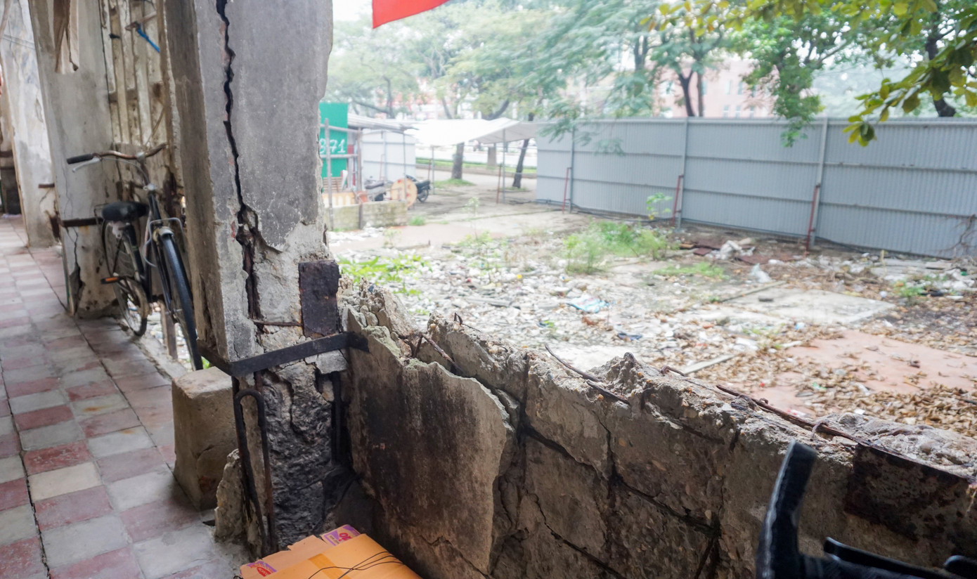 Chung cư nứt toác, hàng ngàn cư dân di dời khẩn cấp ảnh 6