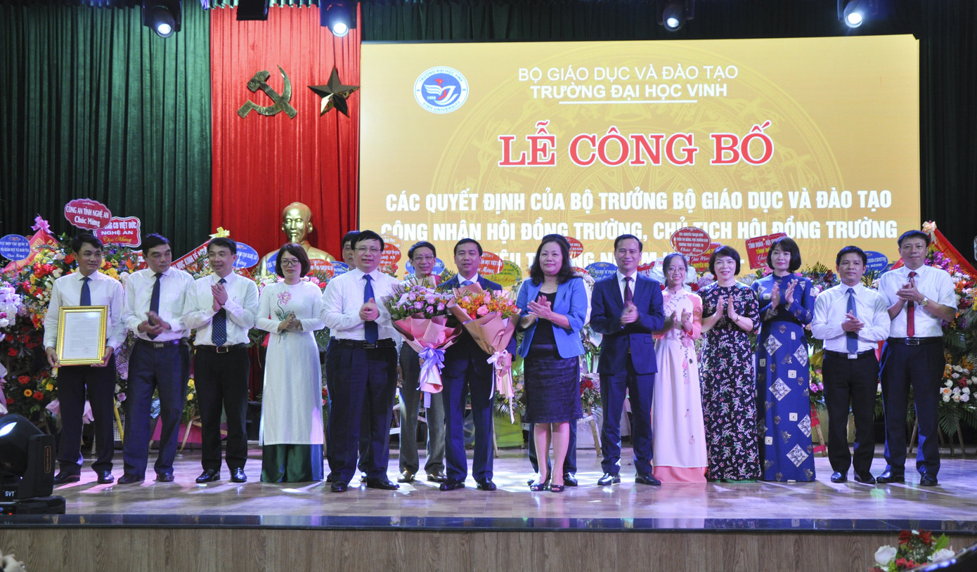 Đại học Vinh có tân hiệu trưởng ảnh 3