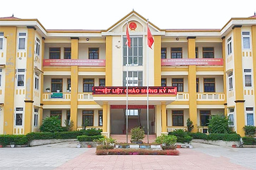 Vợ vướng lao lý, một phó bí thư xã bị cách hết chức vụ trong Đảng ảnh 1