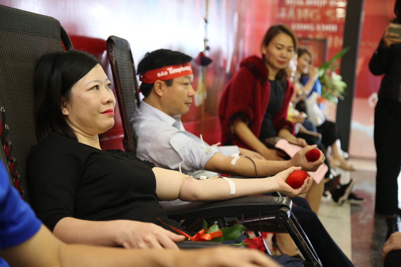 Hơn 1.500 cán bộ, đoàn viên tham gia ngày hội Chủ nhật Đỏ ở Hà Tĩnh ảnh 13