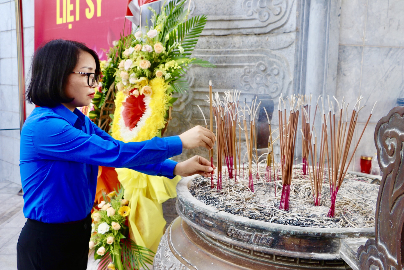 Tuổi trẻ Nghệ An hành trình tri ân các anh hùng liệt sỹ ảnh 1