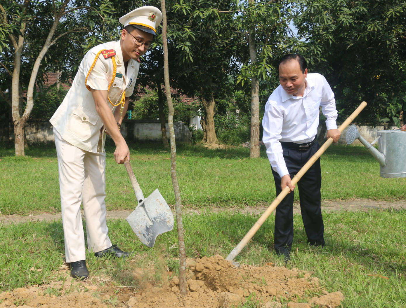 Tỉnh đoàn Nghệ An tuyên dương 26 thanh thiếu nhi tiêu biểu ảnh 11