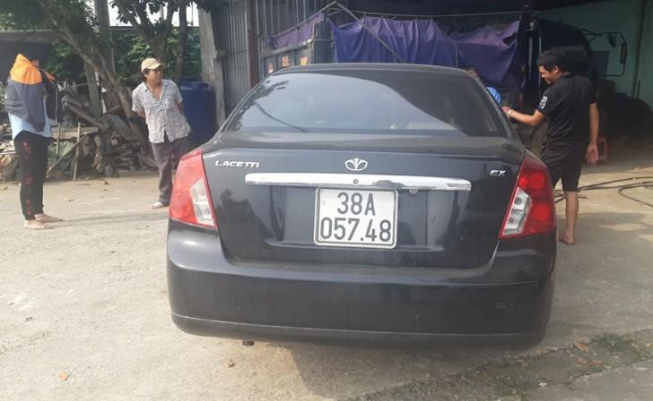 Tài xế gây tai nạn tự xưng thiếu tá quân đội ảnh 2