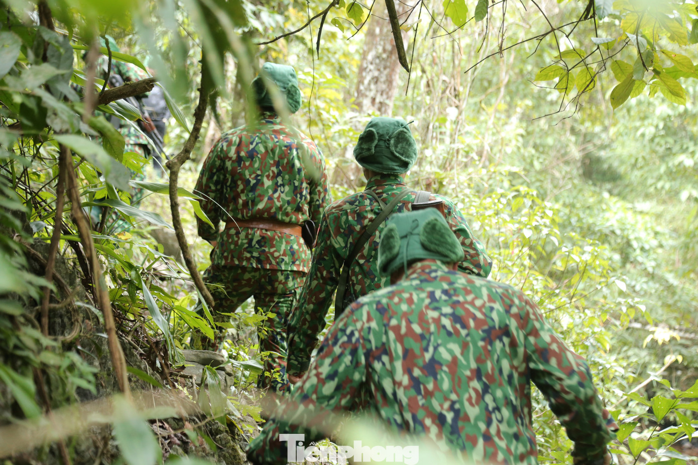 Đạp đá nhọn, đội sương khuya, bộ đội biên phòng đêm ngày tuần tra biên giới ảnh 16