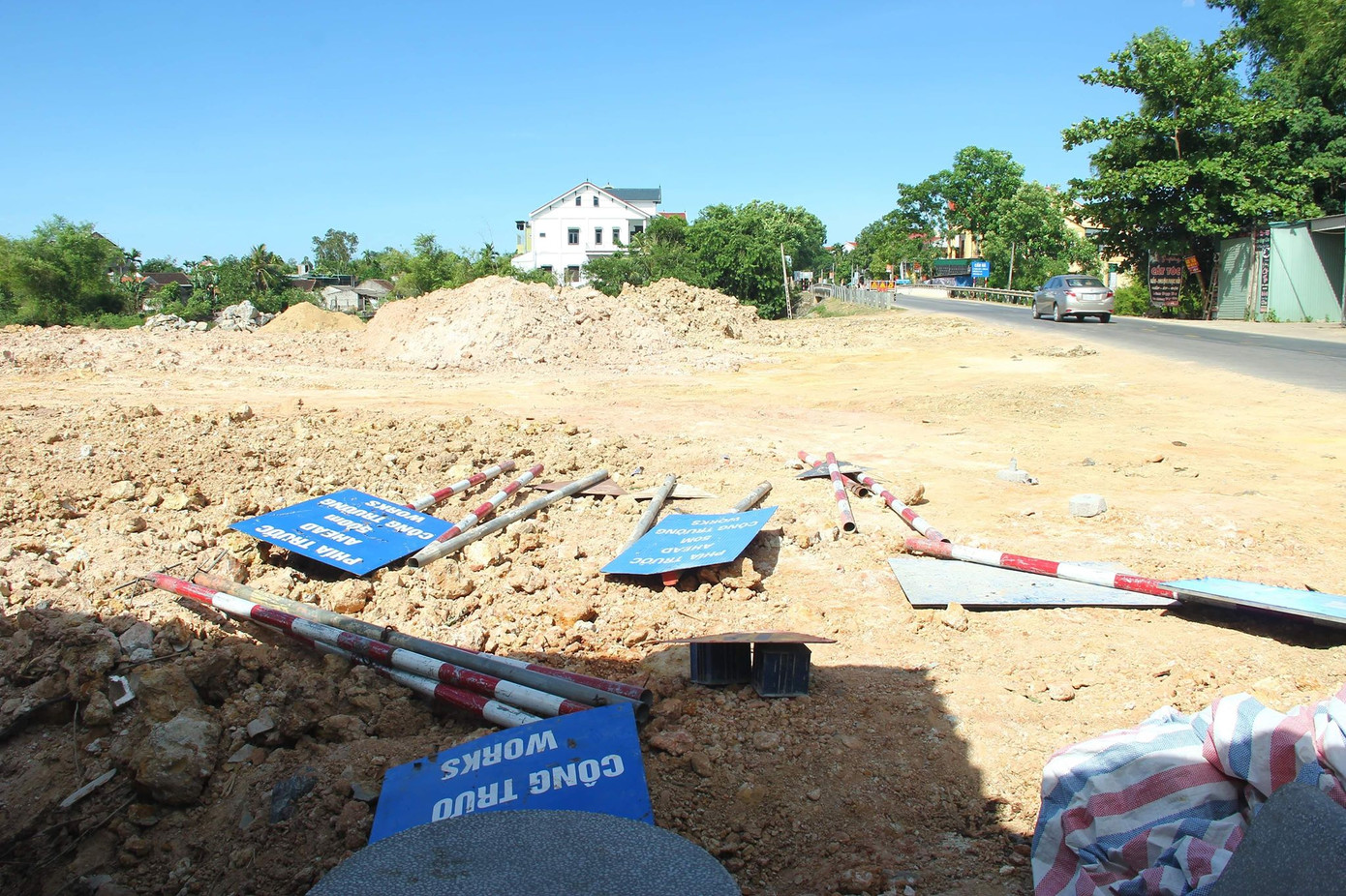 Nghệ An: Cách chức chủ tịch xã vi phạm xác nhận nguồn gốc đất ảnh 1