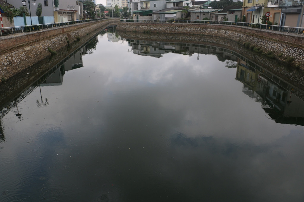 Ô nhiễm nghiêm trọng tại di tích hào Thành cổ Vinh ảnh 1