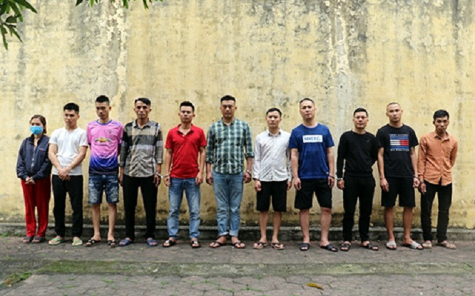 Sới bạc 'hô biến' tờ một nghìn thành một triệu đồng ảnh 1