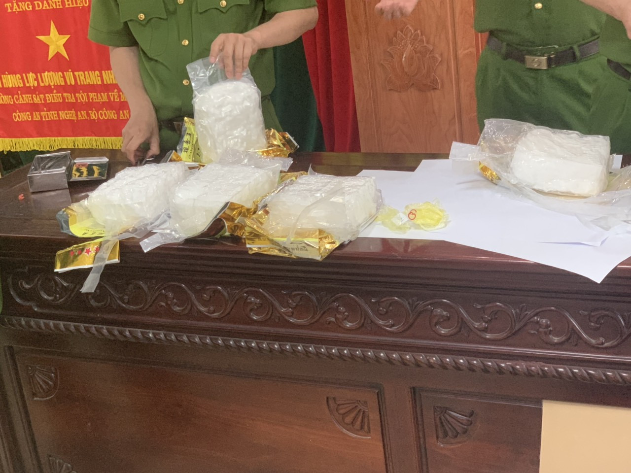 Bắt nhóm đối tượng vận chuyển ma túy ra phía Bắc tiêu thụ ảnh 1