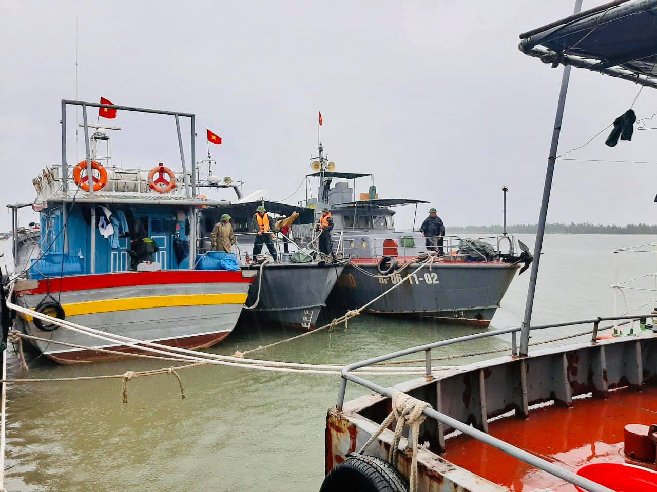 Nghệ An ra công điện khẩn ứng phó với Áp thấp nhiệt đới ảnh 3