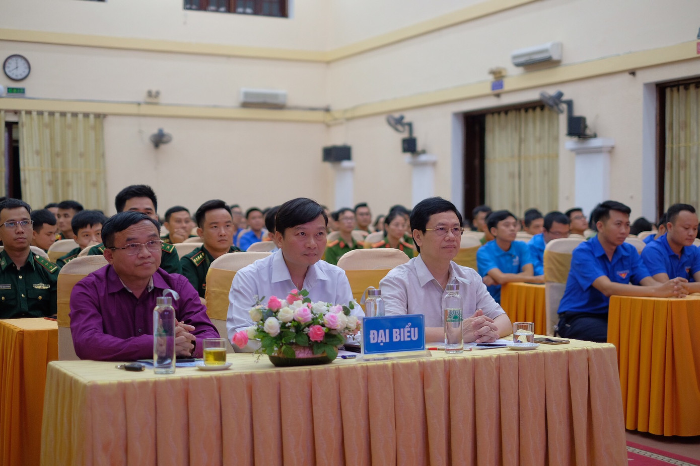 Sôi nổi diễn đàn 'Tuổi trẻ Nghệ An vững ý chí – trọn niềm tin' ảnh 2