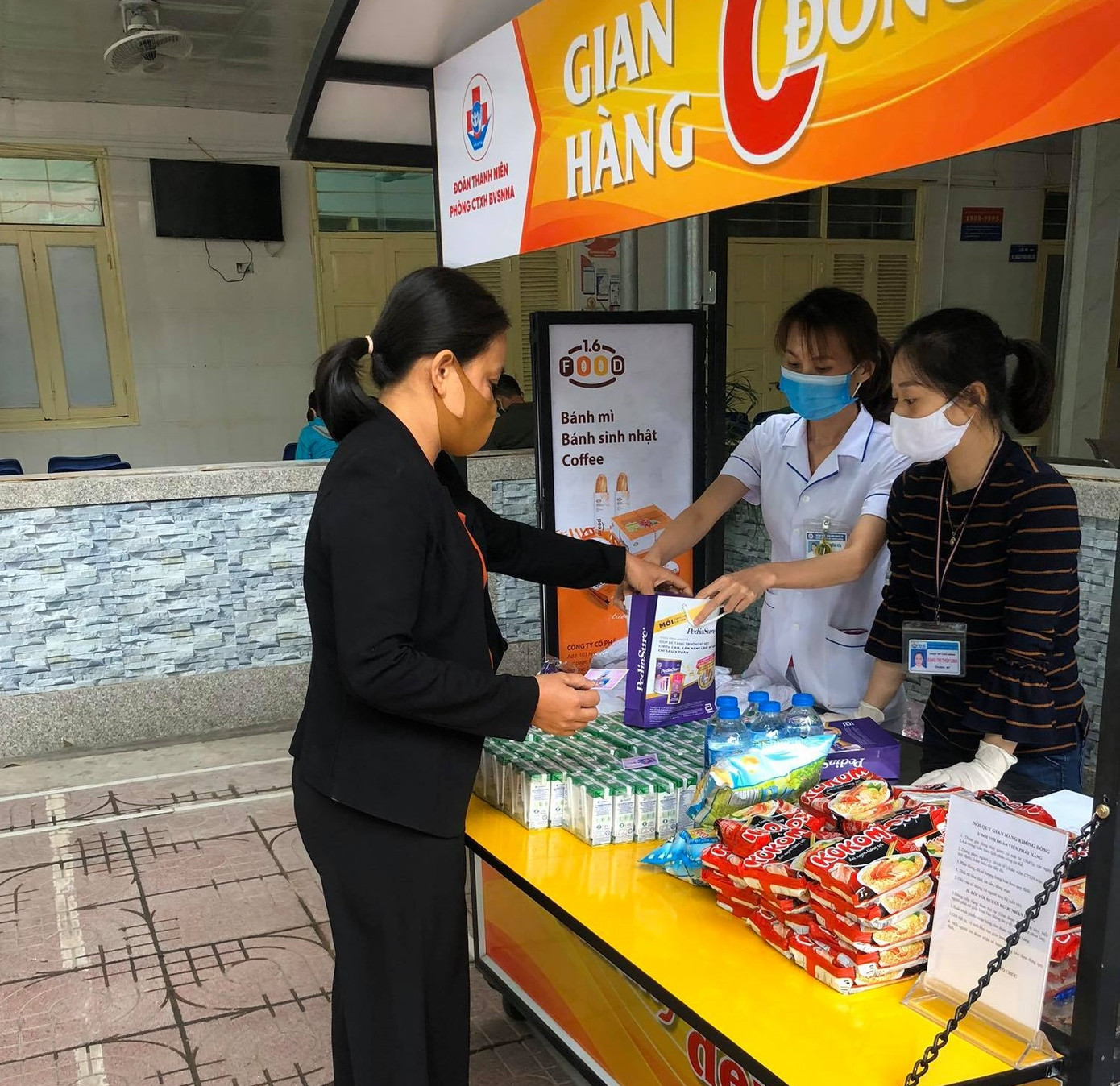 Lan tỏa 'gian hàng 0 đồng, suất cơm 0 đồng' trong dịch COVID-19 ảnh 5