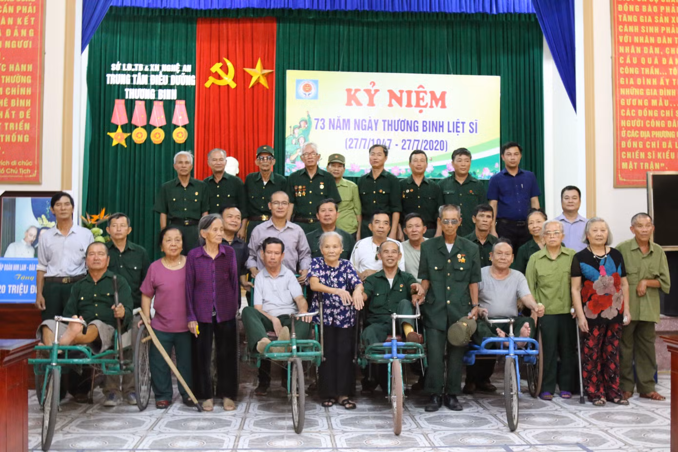 Tập đoàn Him Lam, báo Tiền Phong trao quà tri ân Thương bệnh binh nặng Nghệ An ảnh 4