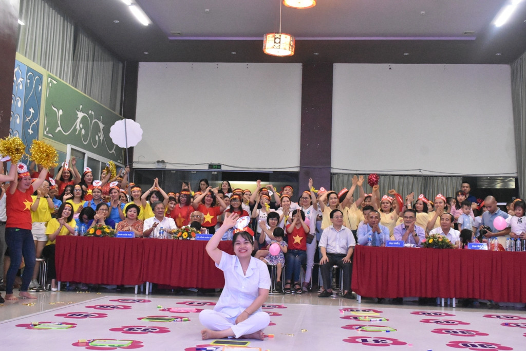 Những nữ điều dưỡng rạng rỡ trong cuộc thi Rung chuông vàng ảnh 3