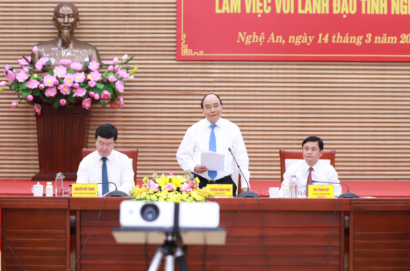 Thủ tướng Nguyễn Xuân Phúc: 'Quy hoạch phát triển Nghệ An cần những ý tưởng mới, sâu sắc' ảnh 4