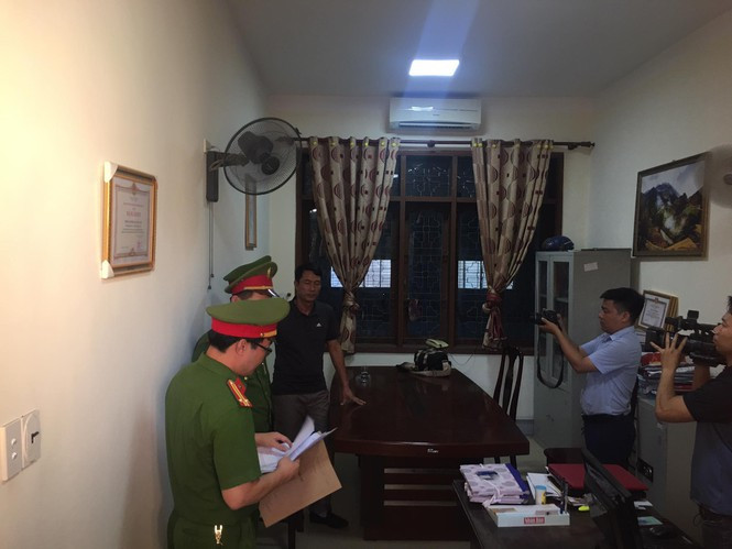 Tạm giam cán bộ 'tham ô' tiền hỗ trợ người dân tộc thiểu số ảnh 1