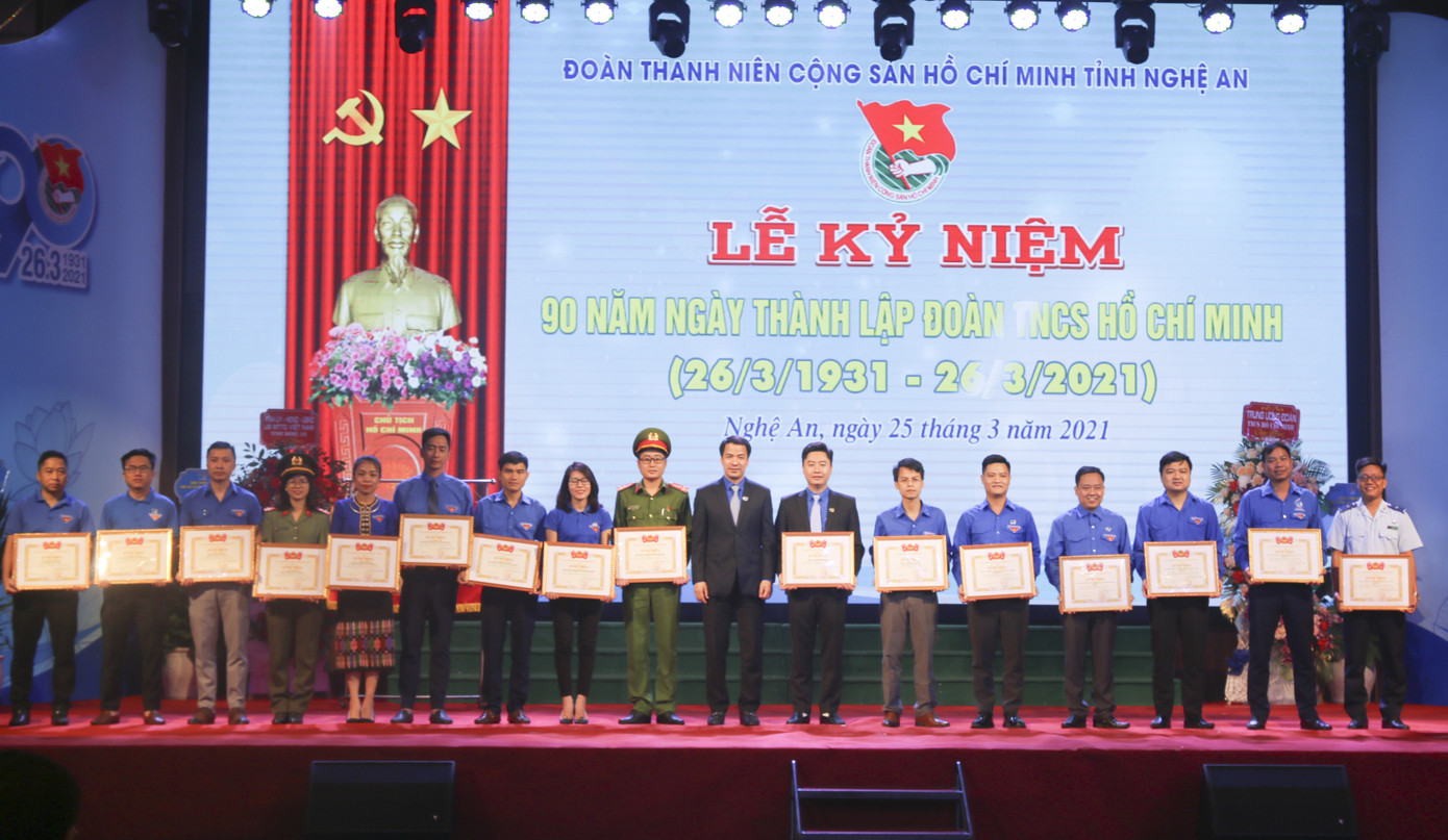 Tỉnh đoàn Nghệ An, Sóc Trăng, Hậu Giang kỷ niệm 90 năm ngày thành lập Đoàn ảnh 6