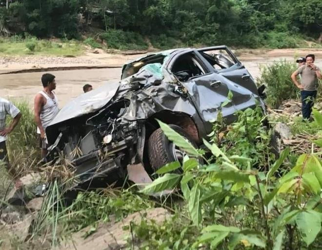 Thông tin mới vụ ô tô lao xuống vực khiến 3 giáo viên thương vong ảnh 1