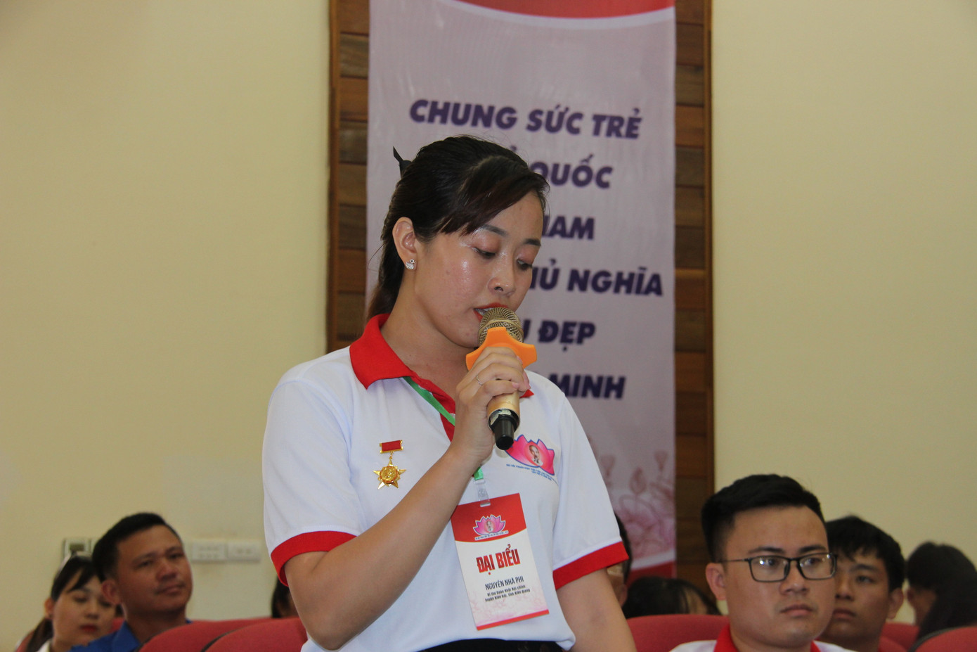 Thanh niên cần vượt qua cám dỗ và tiêu cực ảnh 2