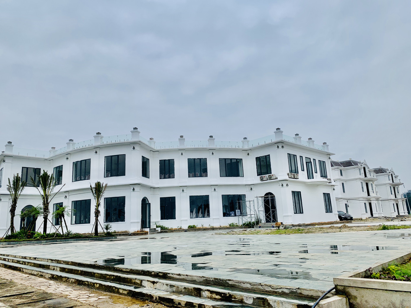 Biển Hà Tĩnh vắng bóng khách trong ngày đầu nghỉ lễ ảnh 14