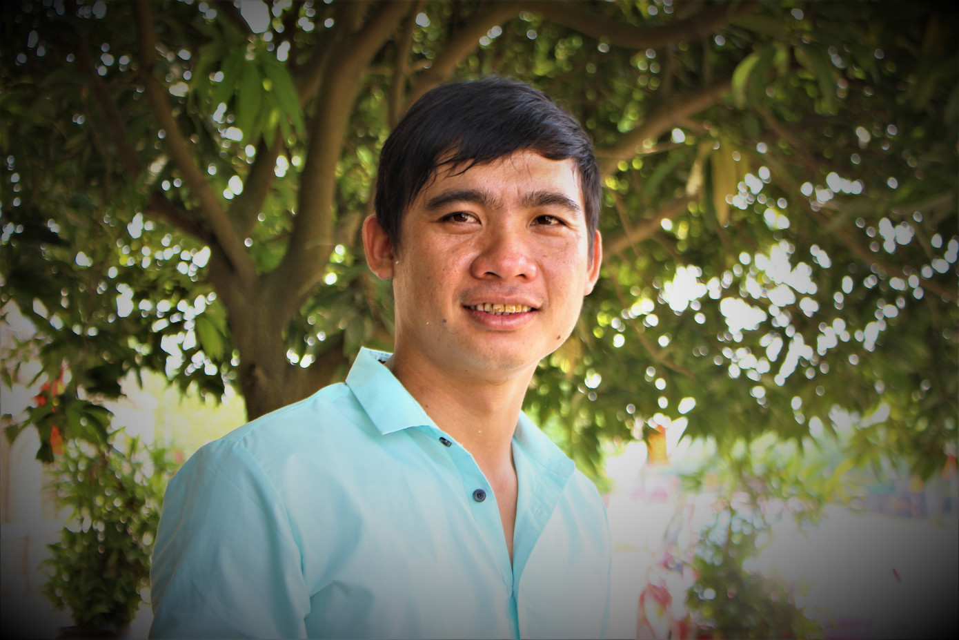 Cán bộ xã vật lộn với ‘hà bá’ cứu nữ sinh nhảy cầu tự tử ảnh 2