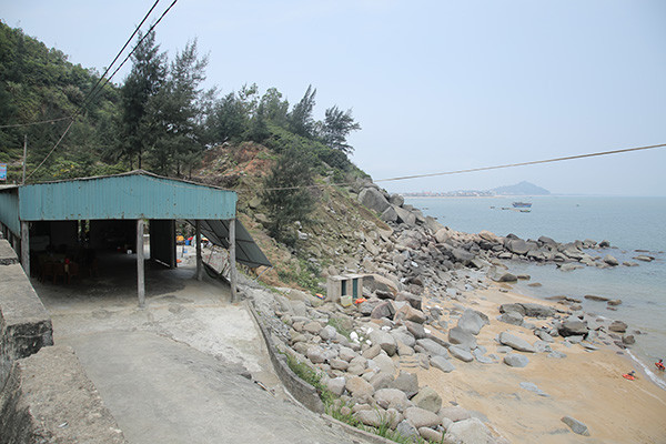 Xã phớt lờ lệnh cấm, để dân 'xẻ' đất lấn biển kinh doanh ảnh 2