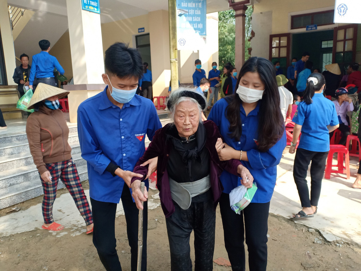 Thanh niên Hà Tĩnh ra quân ‘Tình nguyện mùa Đông 2020, Xuân tình nguyện 2021’ ảnh 5