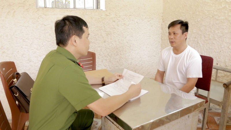 Bắt giám đốc tiếp tay với chị dâu lừa đảo chiếm đoạt hơn 34 tỷ đồng ảnh 1