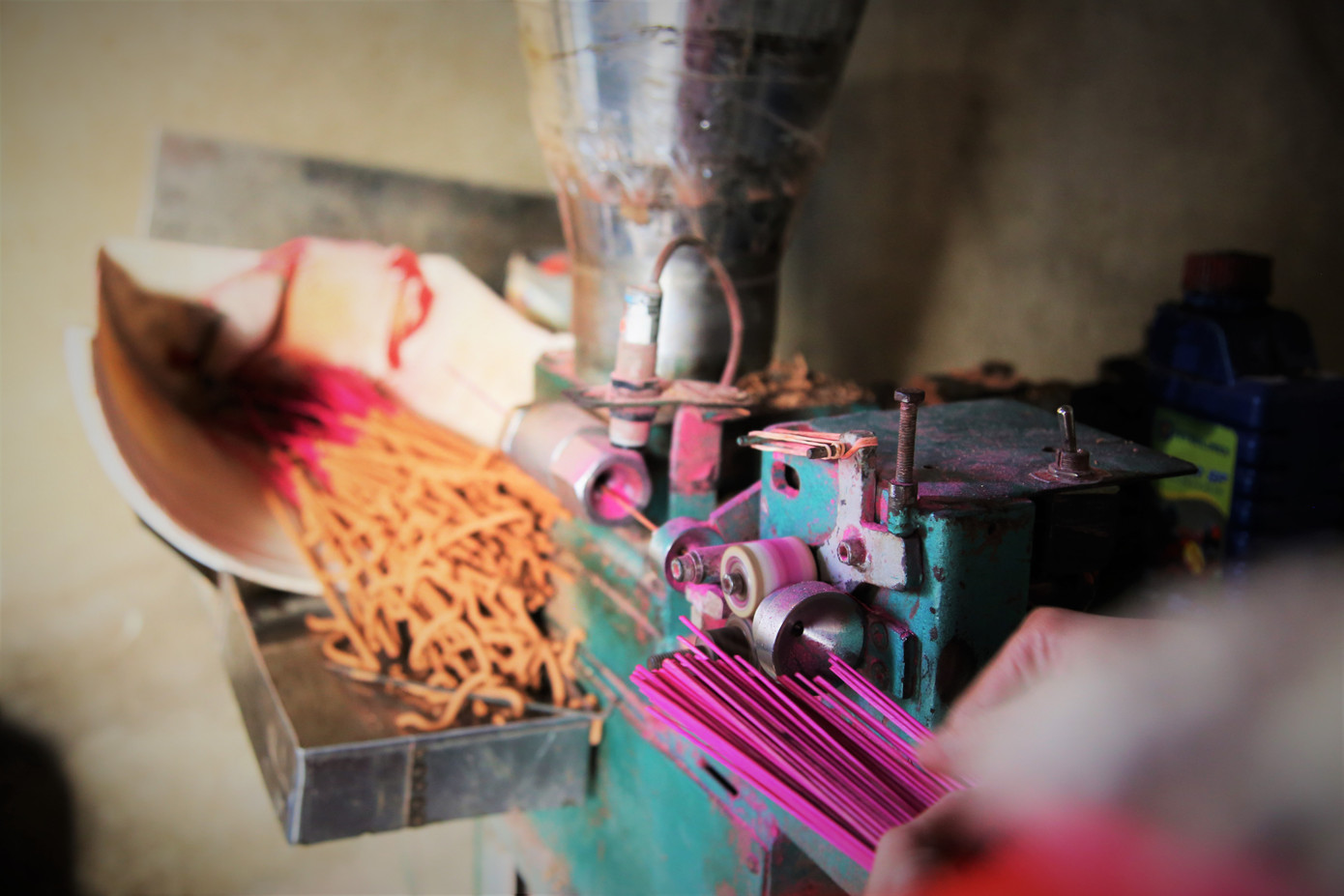 Làng nghề làm hương Hà Tĩnh vào vụ Tết ảnh 10