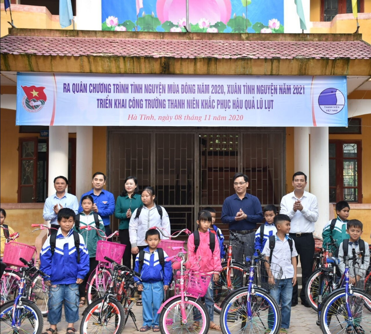 Áo xanh tình nguyện ‘tiếp sức’ vùng biên Bình Phước ảnh 9