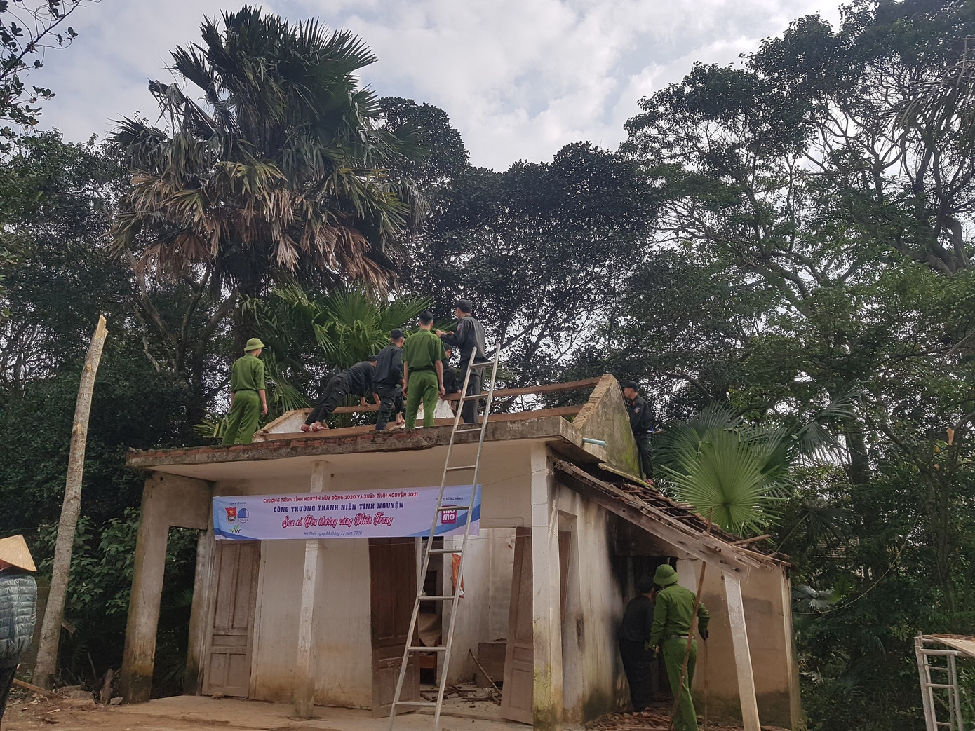 Thanh niên Hà Tĩnh ra quân ‘Tình nguyện mùa Đông 2020, Xuân tình nguyện 2021’ ảnh 8