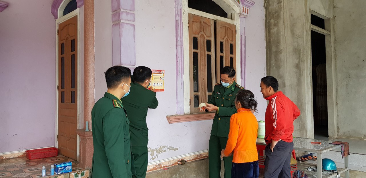 Tuổi trẻ Hà Tĩnh thực hiện nhiều hoạt động phòng dịch COVID-19 ảnh 13