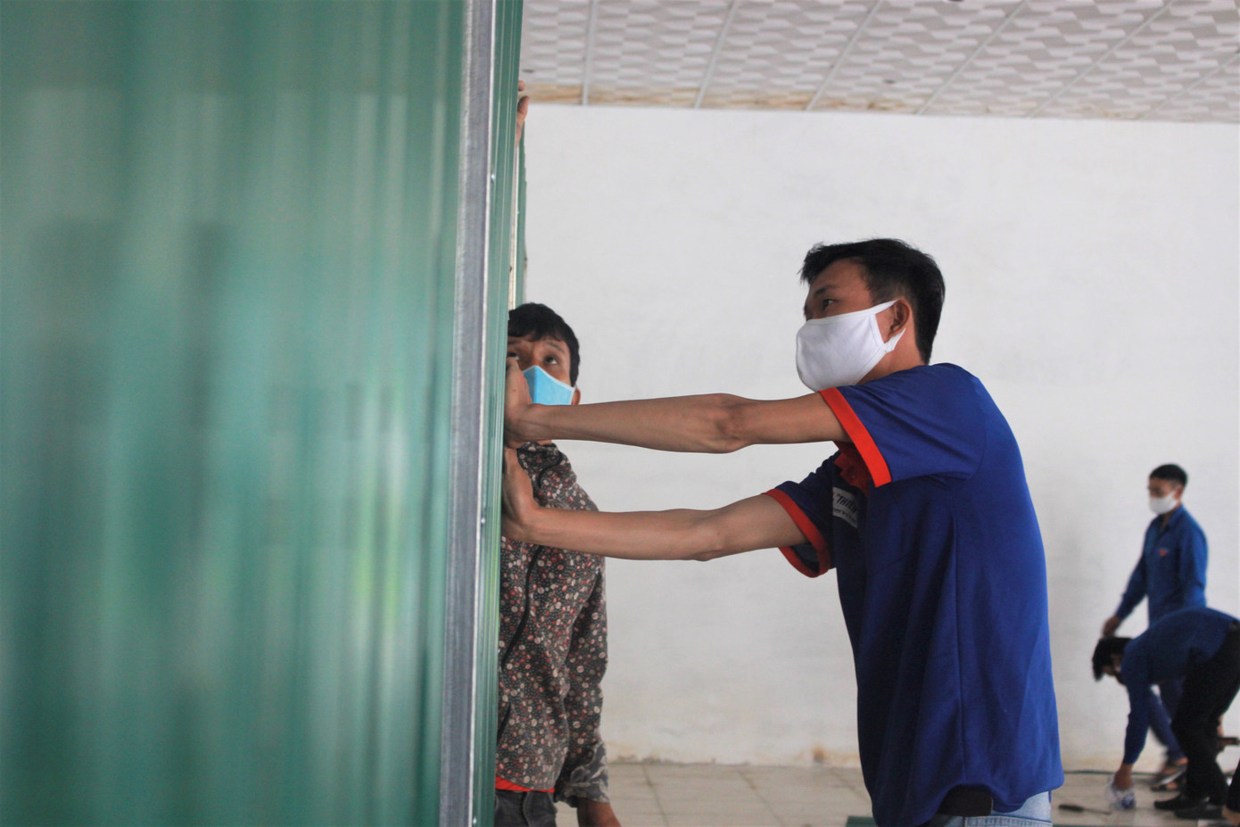 Hà Tĩnh gấp rút hoàn thành phòng cách ly riêng biệt cho trường hợp F1, F2 ảnh 5