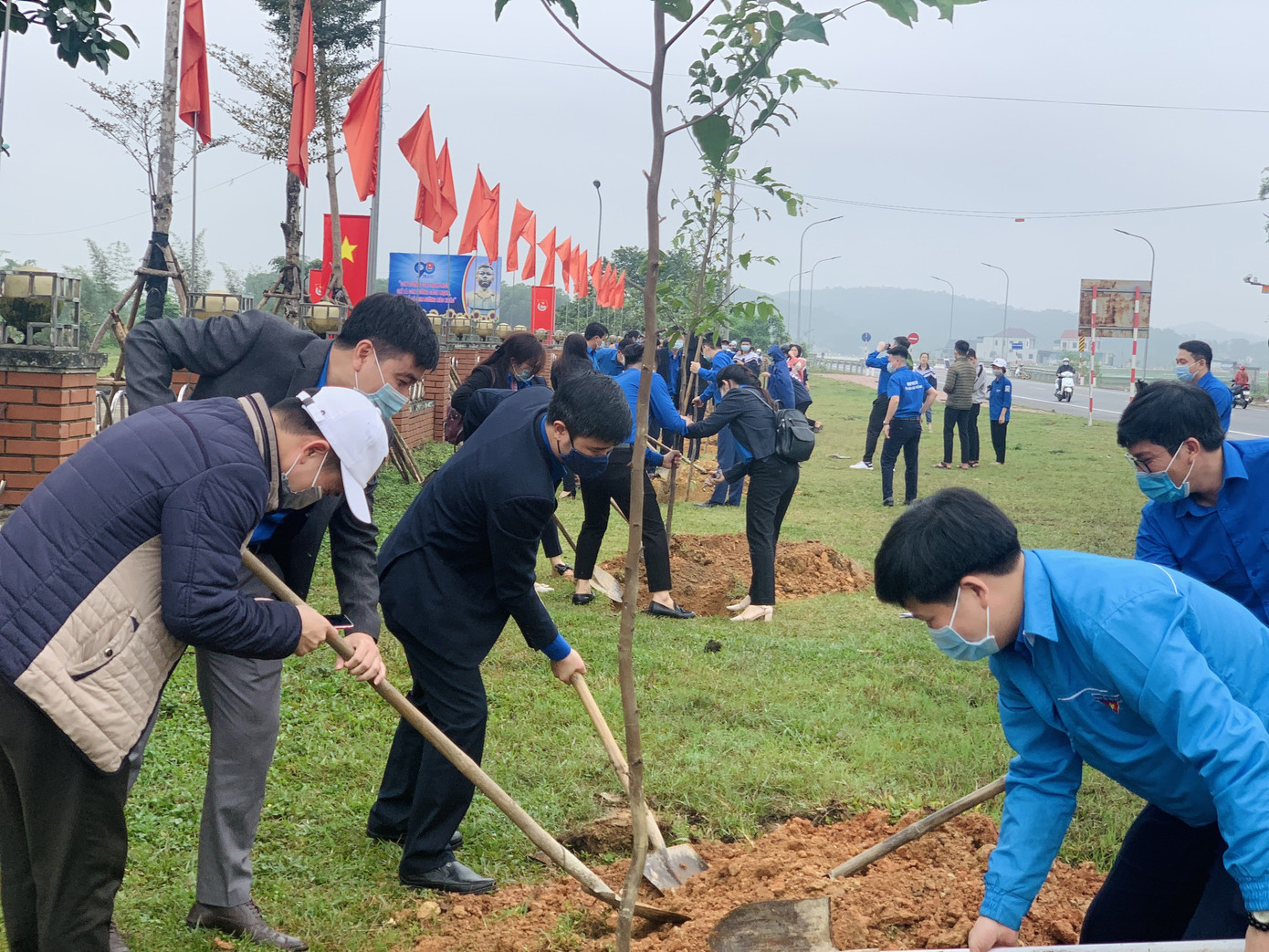 Hà Tĩnh ra quân tháng Thanh niên và Tết trồng cây ảnh 8