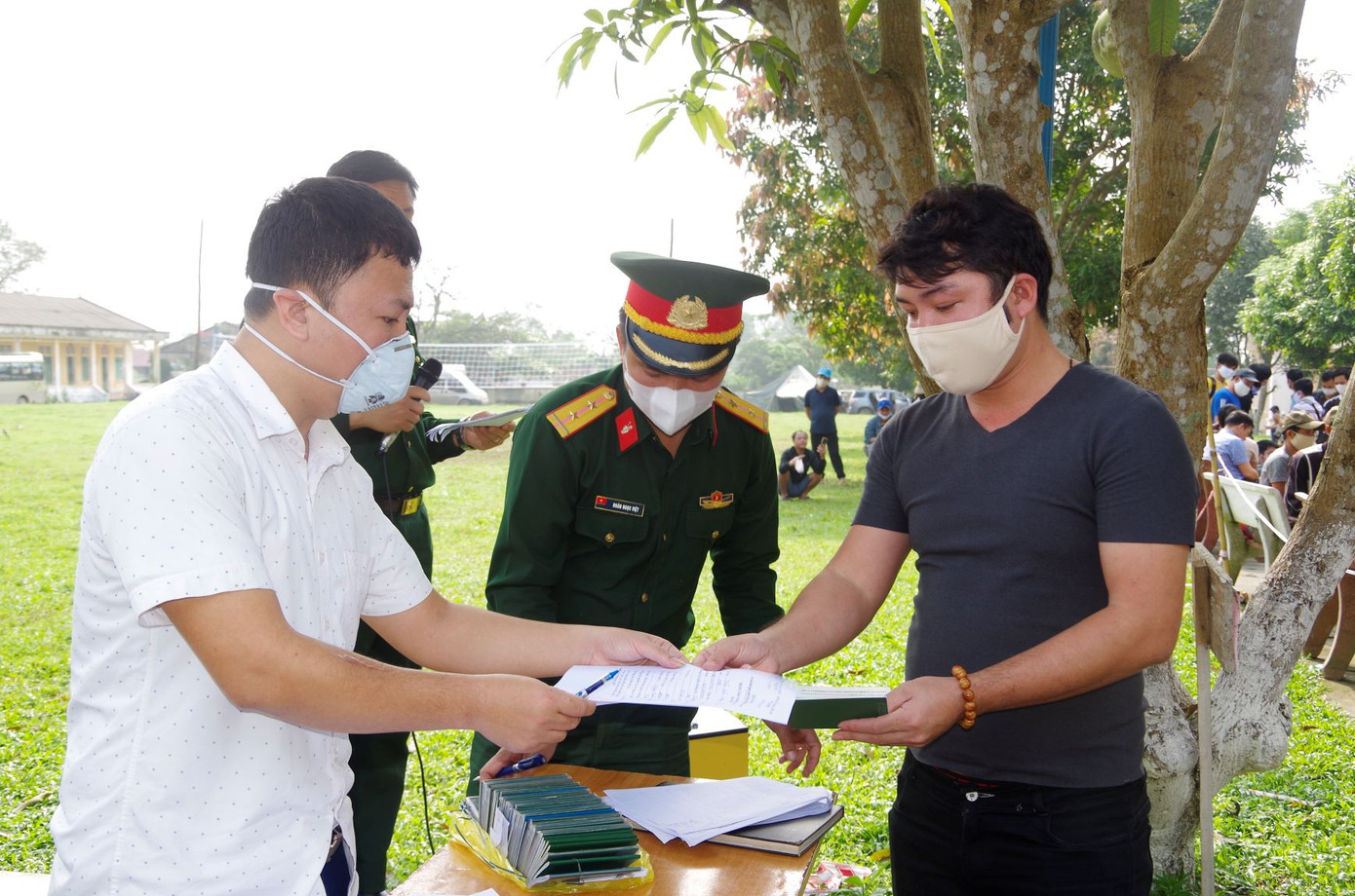 Hơn 600 công dân hoàn thành thời gian cách ly tại Hà Tĩnh ảnh 5