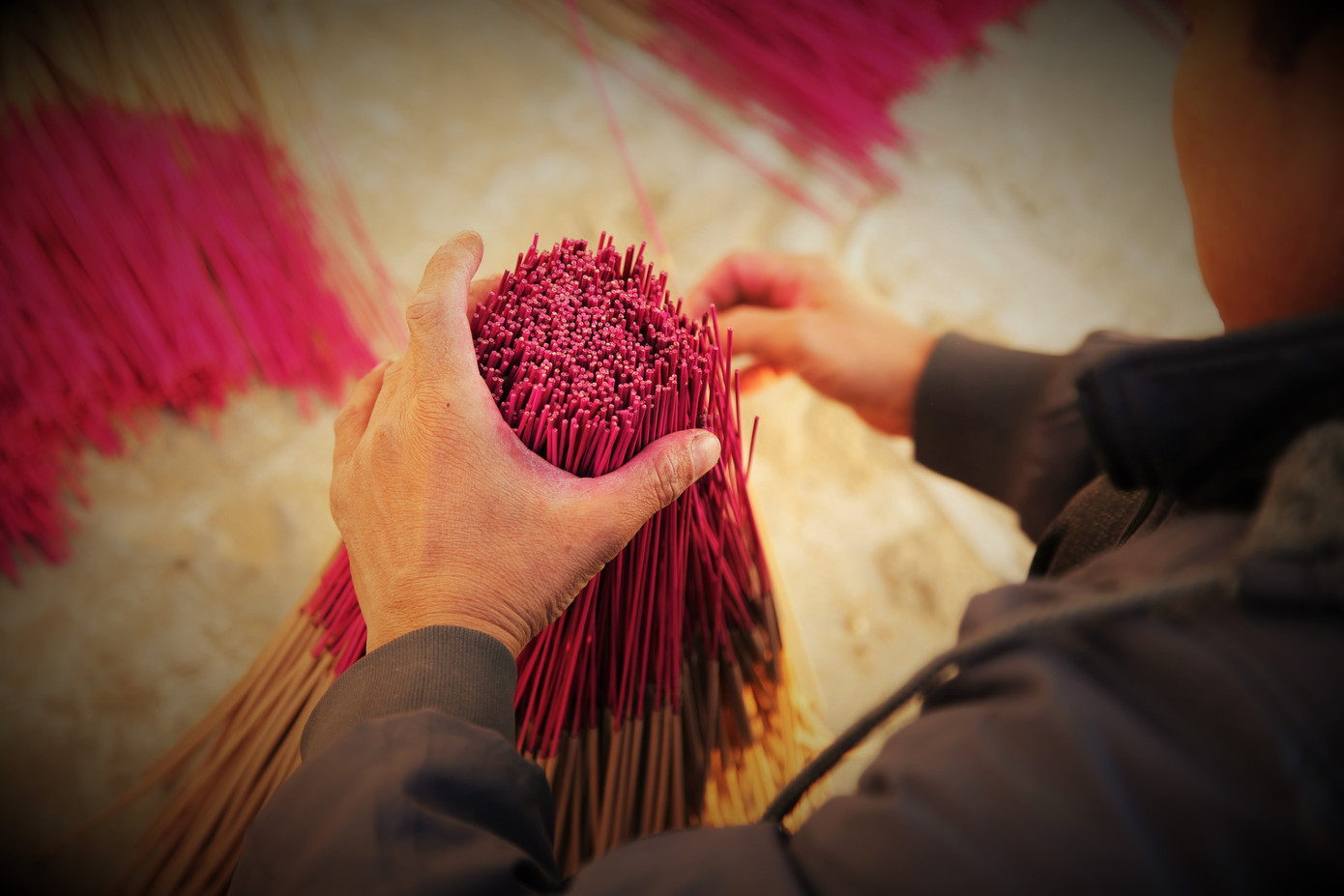 Làng nghề làm hương Hà Tĩnh vào vụ Tết ảnh 19