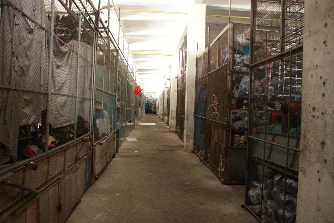 Hàng nghìn ki-ốt trung tâm chợ lớn nhất Nghệ An, Hà Tĩnh đồng loạt đóng cửa ảnh 5