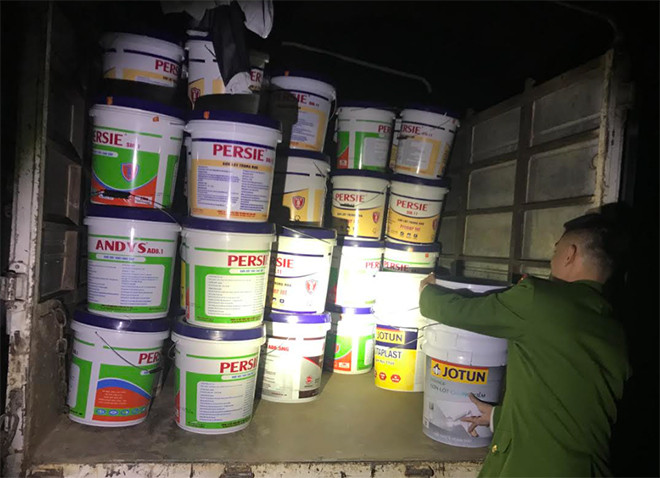 Biến sơn giả thành sơn thương hiệu, thu lợi bất chính nửa tỷ đồng ảnh 2