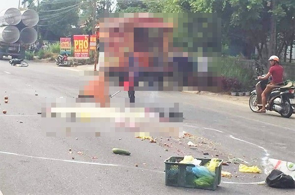 Va chạm với container, người phụ nữ tử vong tại chỗ ảnh 1