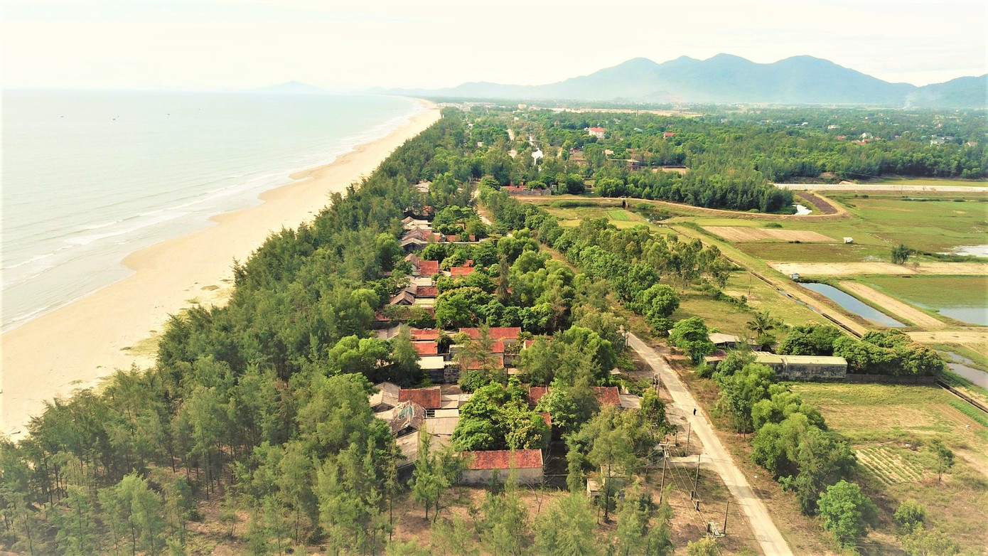 Cảnh hoang tàn ở khu du lịch biển Xuân Thành ảnh 3