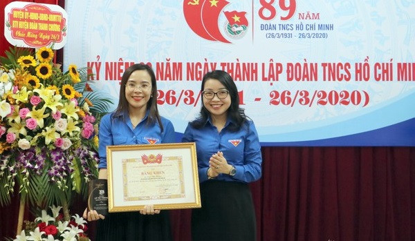 Nữ cán bộ Đoàn Nghệ An nhận giải thưởng Lý Tự Trọng cấp toàn quốc ảnh 1